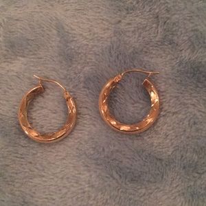 10k gold earrings
